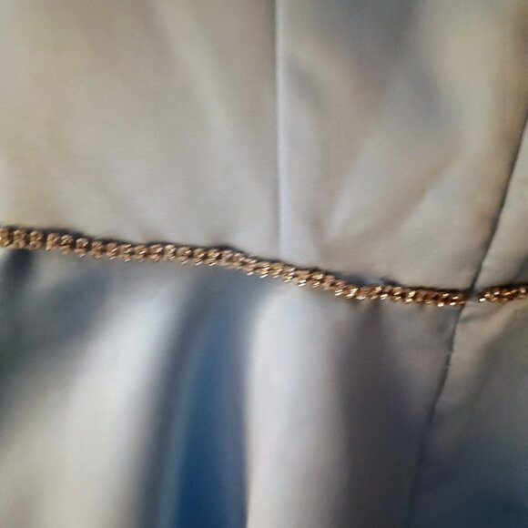 NWOT: Girls' Fifteen Roses sz 0 Sky Blue One-Shoulder Half-Lined Ruffled Dress - Picture 4 of 4